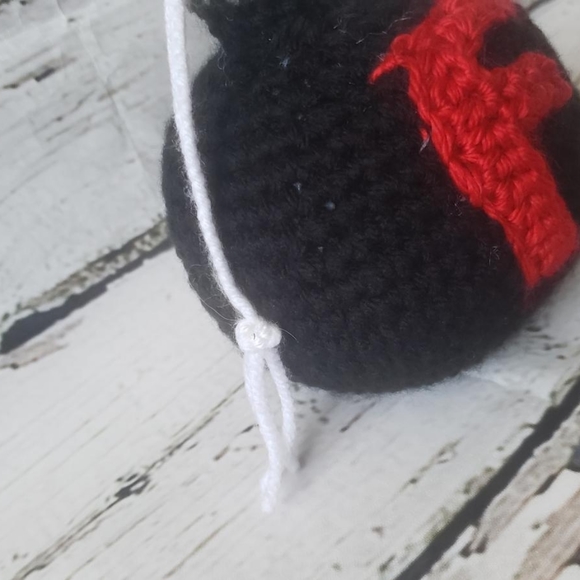 Crochet F Bomb - Picture 7 of 7